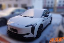 全新设计风格 红旗EH7无伪谍照曝光-南方汽车网