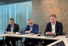 欧美放缓电动车？奥迪称“两条腿”走路-南方汽车网