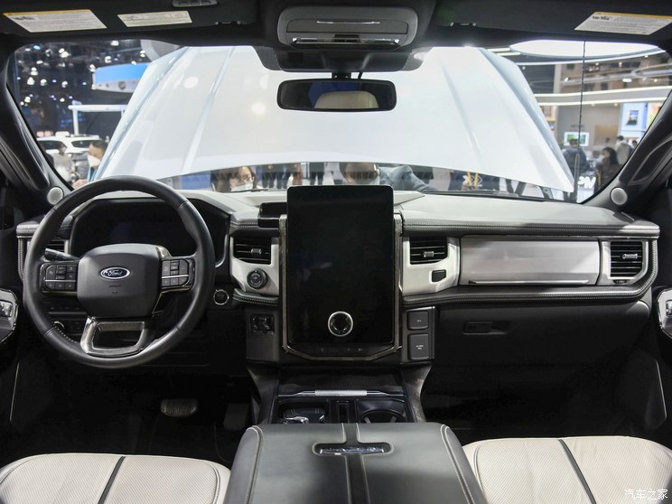 福特(进口) 福特F-150新能源 2021款 Lightning Platinum SuperCrew 福特(进口) 福特F-150新能源 2021款 Lightning Platinum SuperCrew