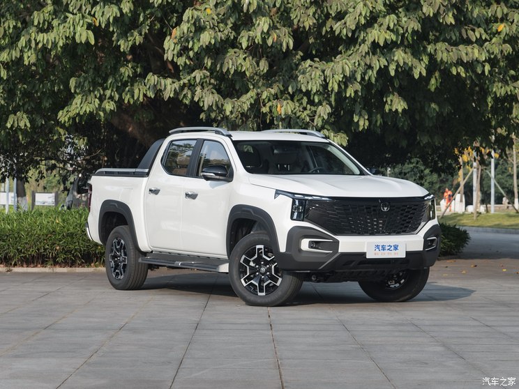 长安汽车 长安猎手 2024款 骑士版  旗舰型 双电机四驱标箱