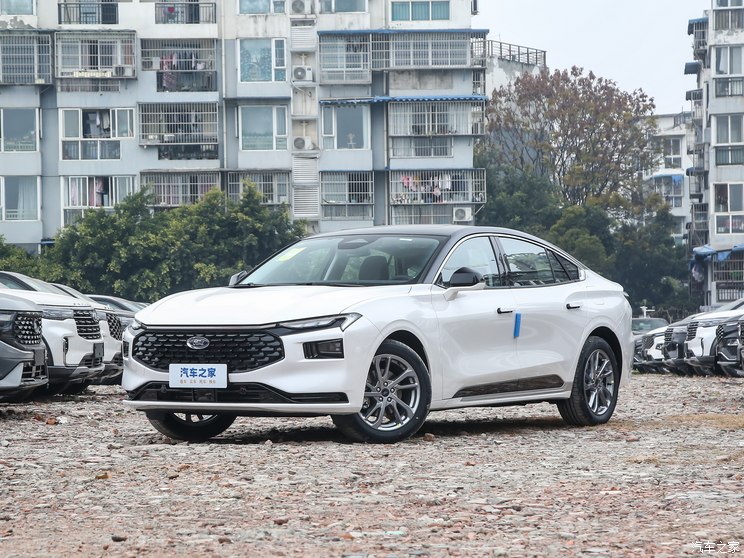 长安福特 蒙迪欧 2023款 EcoBoost 245 豪华型 长安福特 蒙迪欧 2023款 EcoBoost 245 豪华型