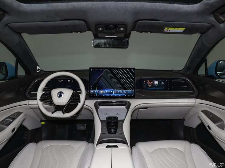 腾势汽车 腾势N7 2024款 基本型 腾势汽车 腾势N7 2024款 基本型