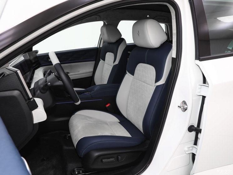 东风本田 灵悉L 2024款 基本型 东风本田 灵悉L 2024款 基本型