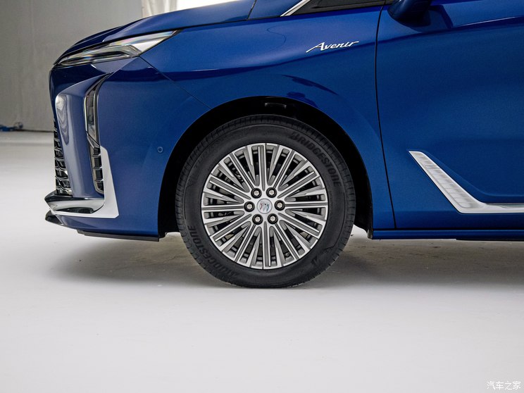 上汽通用别克 别克GL8新能源 2024款 Avenir艾维亚 奢享版 6座 上汽通用别克 别克GL8新能源 2024款 Avenir艾维亚 奢享版 6座