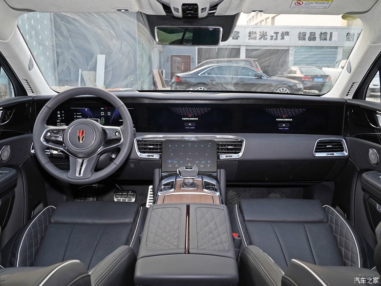 一汽红旗 红旗E-HS9 2022款 660km 旗领版 四座 一汽红旗 红旗E-HS9 2022款 660km 旗领版 四座