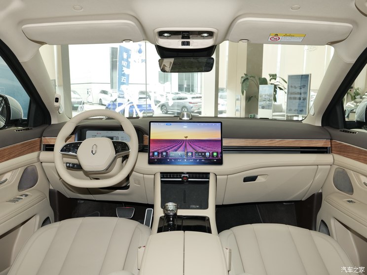 AITO 问界 问界M7 2024款 1.5T 后驱Plus版 5座 AITO 问界 问界M7 2024款 1.5T 后驱Plus版 5座