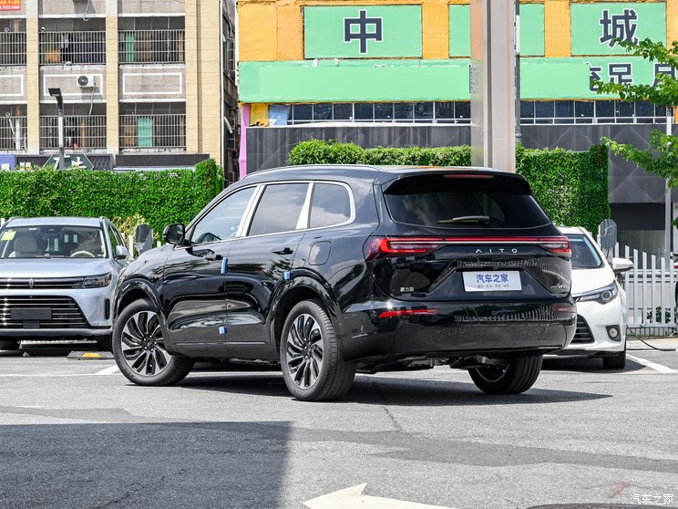 AITO 问界 问界M7 2024款 1.5T 后驱Plus版 5座 AITO 问界 问界M7 2024款 1.5T 后驱Plus版 5座