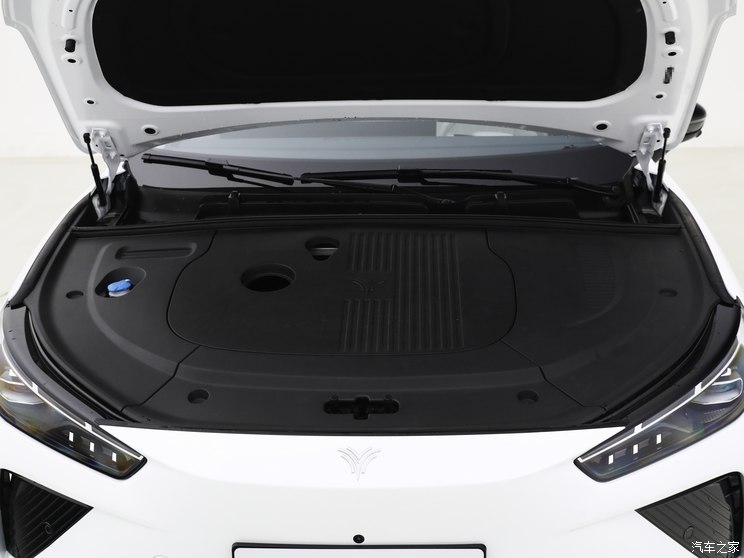 合众汽车 哪吒L 2024款 增程基本型 合众汽车 哪吒L 2024款 增程基本型