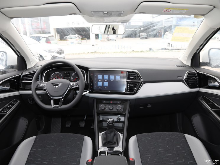 一汽-大众捷达 捷达VS5 2024款 280TSI 手动先锋版 一汽-大众捷达 捷达VS5 2024款 280TSI 手动先锋版