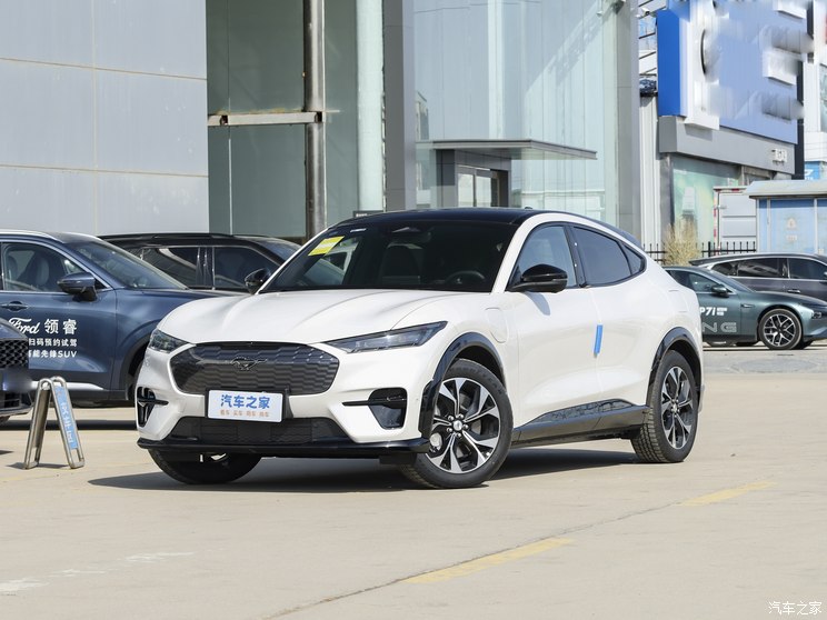 长安福特 福特电马 2024款 风驰版(超长续航) 长安福特 福特电马 2024款 风驰版(超长续航)
