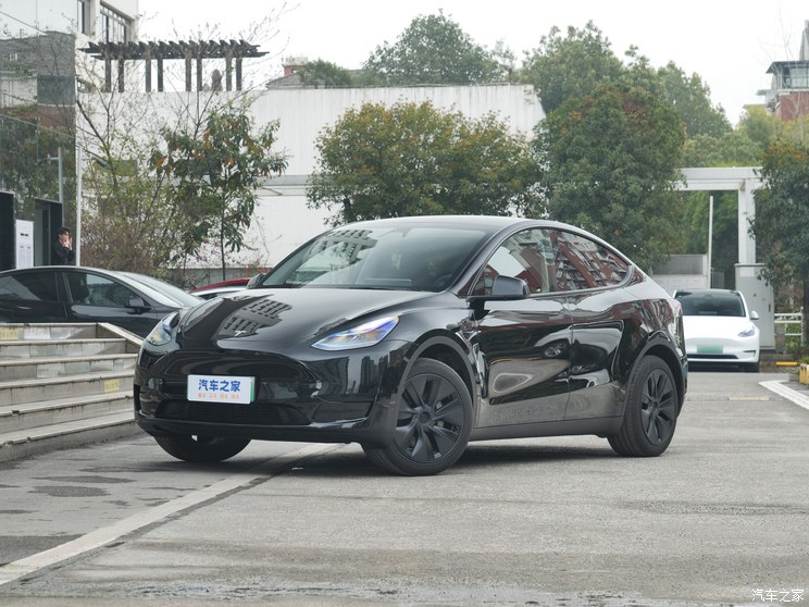 特斯拉中国 Model Y 2024款 后轮驱动版 特斯拉中国 Model Y 2024款 后轮驱动版