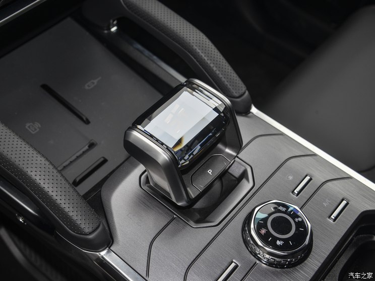 奇瑞汽车 捷途山海T2 2024款 C-DM 208KM 山野版 奇瑞汽车 捷途山海T2 2024款 C-DM 208KM 山野版