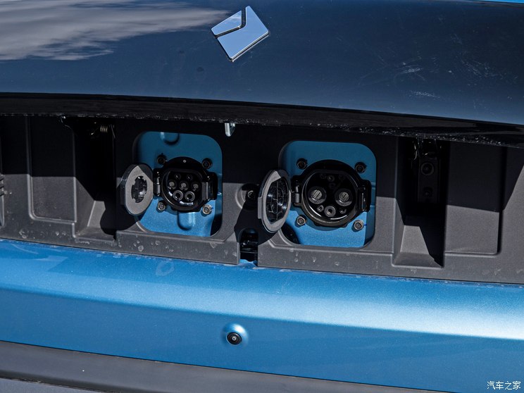 上汽通用五菱 宝骏悦也Plus 2024款 基本型 上汽通用五菱 宝骏悦也Plus 2024款 基本型