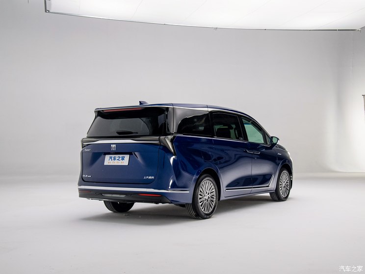 上汽通用别克 别克GL8新能源 2024款 陆尊 奢享版 6座 上汽通用别克 别克GL8新能源 2024款 陆尊 奢享版 6座