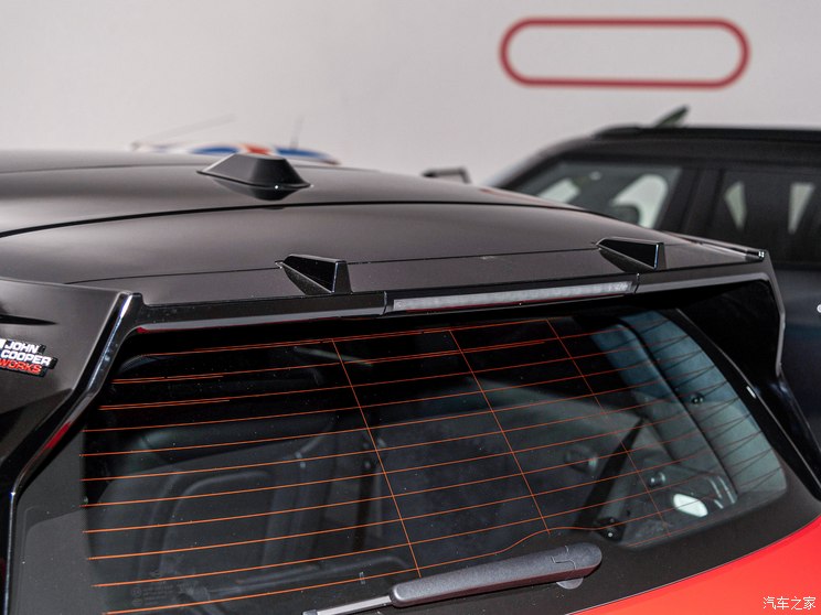 光束汽车 MINI新能源 2024款 COOPER SE 赛车手 光束汽车 MINI新能源 2024款 COOPER SE 赛车手