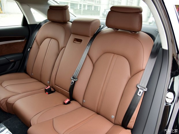 奥迪(进口) 奥迪A8 2016款 A8L 50 TFSI quattro豪华型 奥迪(进口) 奥迪A8 2016款 A8L 50 TFSI quattro豪华型