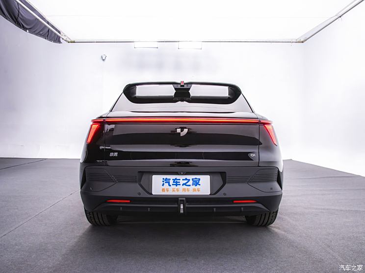 极越 极越01 2024款 Max 长续航 极越 极越01 2024款 Max 长续航