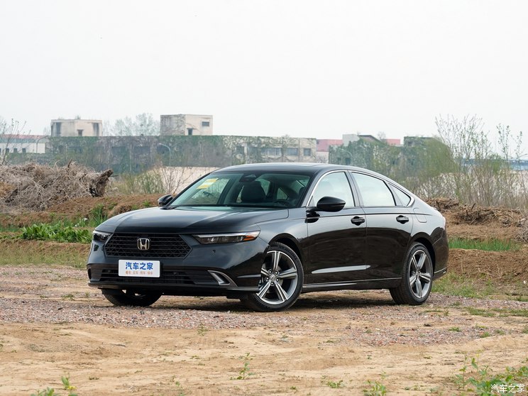 广汽本田 雅阁 2023款 260TURBO 尊贵版 广汽本田 雅阁 2023款 260TURBO 尊贵版