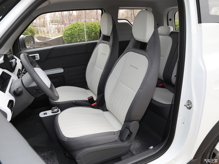 吉利汽车 熊猫 2024款 200km 熊猫卡丁 吉利汽车 熊猫 2024款 200km 熊猫卡丁