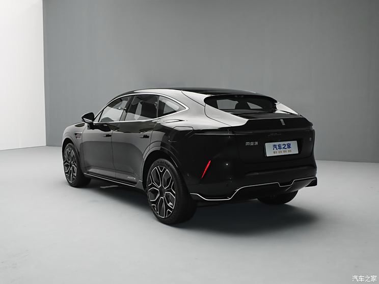 阿维塔科技 阿维塔11 2024款 试装版 阿维塔科技 阿维塔11 2024款 试装版