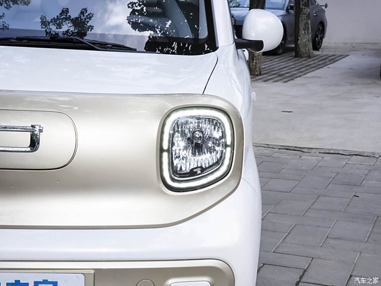 一汽奔腾 奔腾小马 2024款 170km 活力马 一汽奔腾 奔腾小马 2024款 170km 活力马