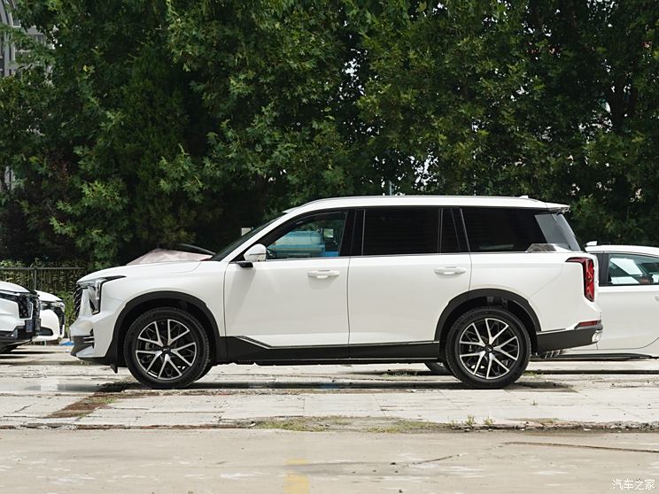 广汽乘用车 传祺GS8 2024款 领航系列 2.0TGDI 四驱豪华智联版 广汽乘用车 传祺GS8 2024款 领航系列 2.0TGDI 四驱豪华智联版