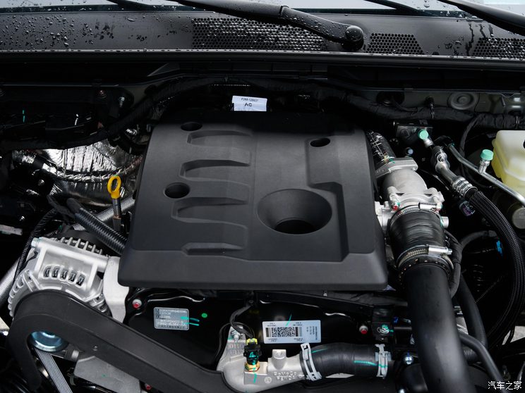 江铃福特 游骑侠Ranger 2023款 山林四驱手动版 柴油 江铃福特 游骑侠Ranger 2023款 山林四驱手动版 柴油