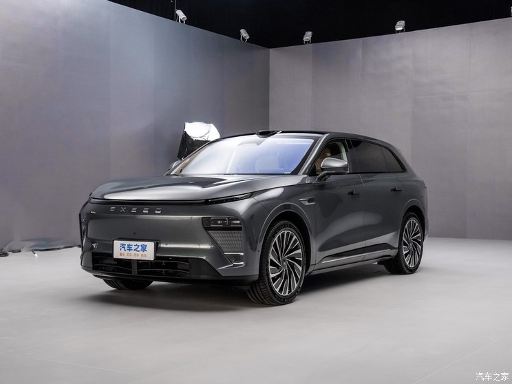 星途 星纪元 ET 2024款 纯电 655 Ultra 星途 星纪元 ET 2024款 纯电 655 Ultra