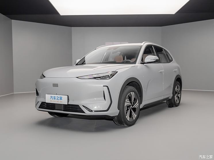 吉利汽车 银河E5 2024款 基本型 吉利汽车 银河E5 2024款 基本型