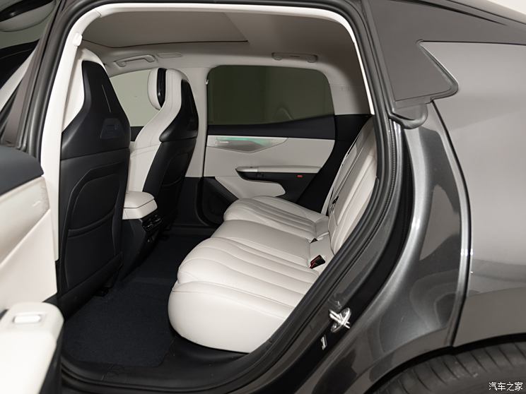 领克 领克07 2024款 EM-P 126长续航 Ultra 领克 领克07 2024款 EM-P 126长续航 Ultra