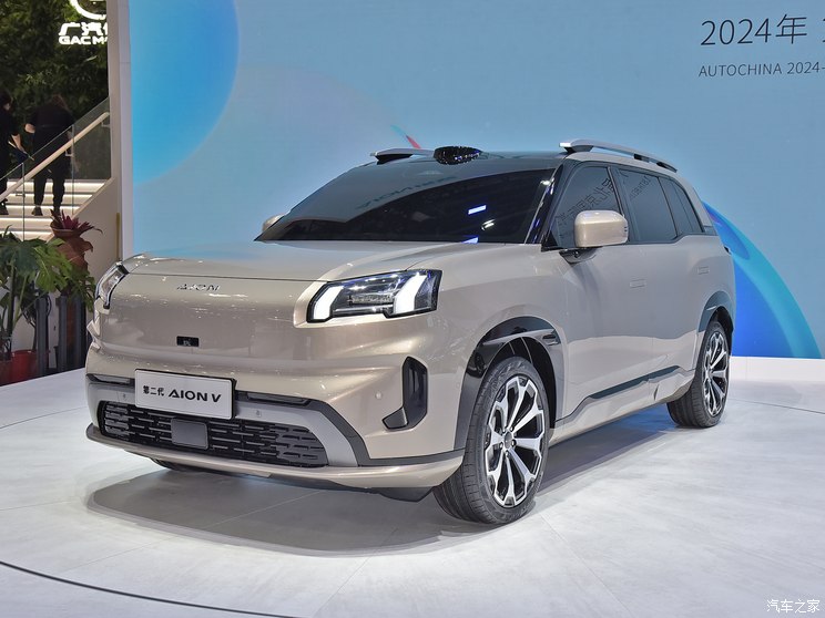 埃安 AION V 2025款 基本型 埃安 AION V 2025款 基本型