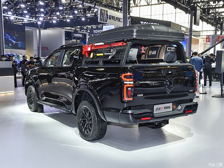 长城汽车 炮 2024款 2.4T乘用版自动柴油四驱尊享型 长城汽车 炮 2024款 2.4T乘用版自动柴油四驱尊享型