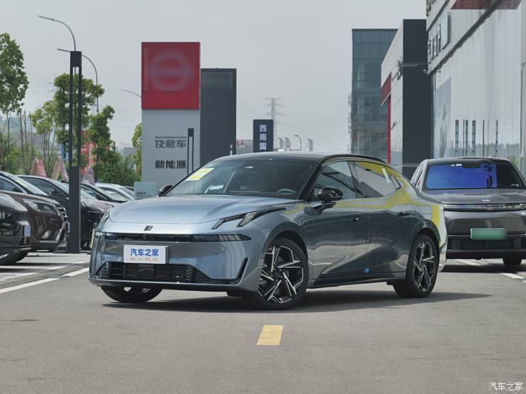 领克 领克07 2024款 EM-P 126长续航 Ultra 领克 领克07 2024款 EM-P 126长续航 Ultra