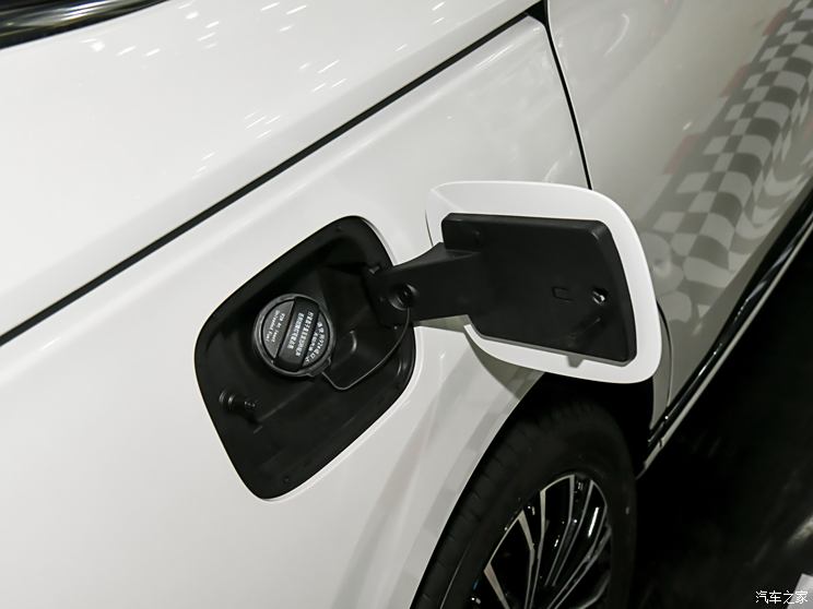 东风风行 星海V9 2024款 1.5TD 200km 中国结系列 尊享型 东风风行 星海V9 2024款 1.5TD 200km 中国结系列 尊享型