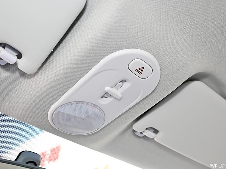 一汽奔腾 奔腾小马 2024款 170km 元气马 一汽奔腾 奔腾小马 2024款 170km 元气马