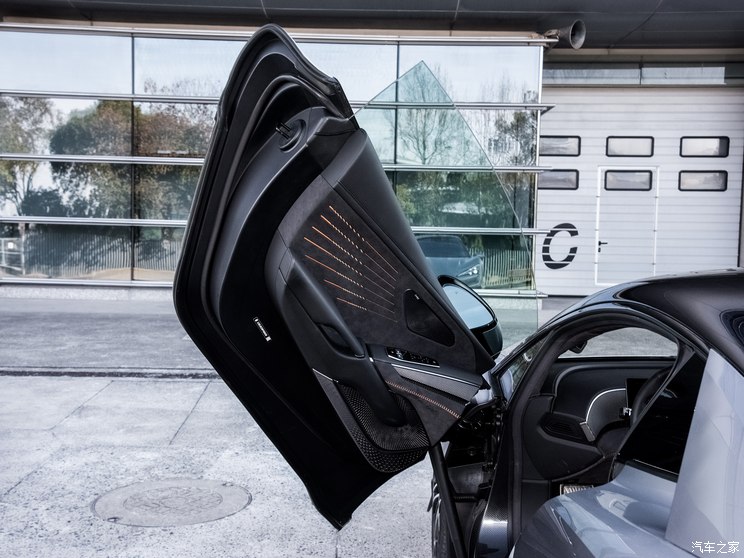 仰望 仰望U9 2024款 四电机 仰望 仰望U9 2024款 四电机