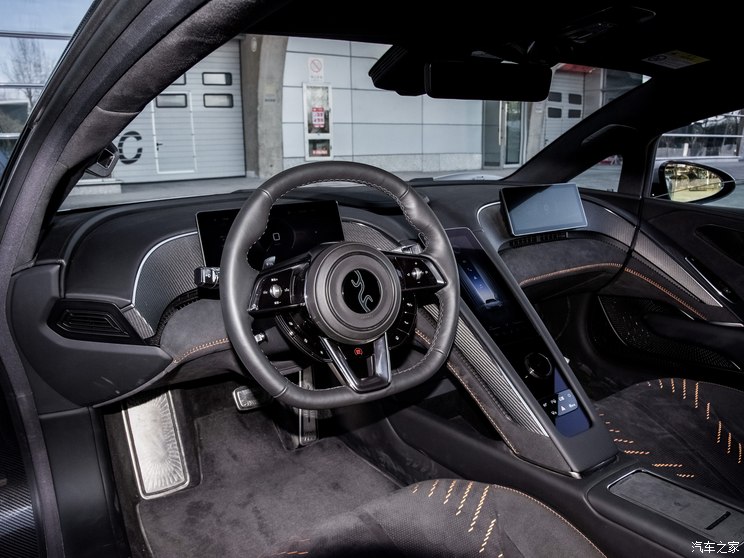 仰望 仰望U9 2024款 四电机 仰望 仰望U9 2024款 四电机