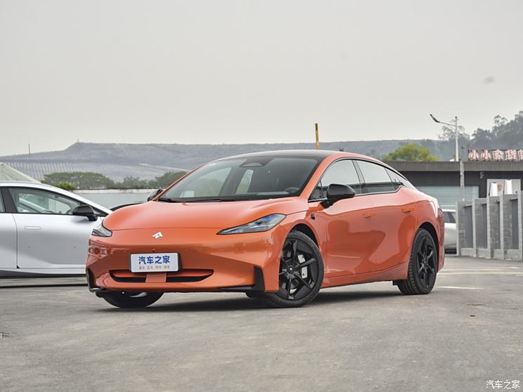 埃安 昊铂GT 2023款 710后驱Pro超充版 埃安 昊铂GT 2023款 710后驱Pro超充版