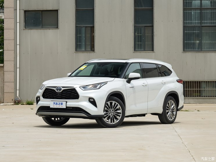 广汽丰田 汉兰达 2024款 2.5L智能电混双擎两驱精英版 5座 广汽丰田 汉兰达 2024款 2.5L智能电混双擎两驱精英版 5座