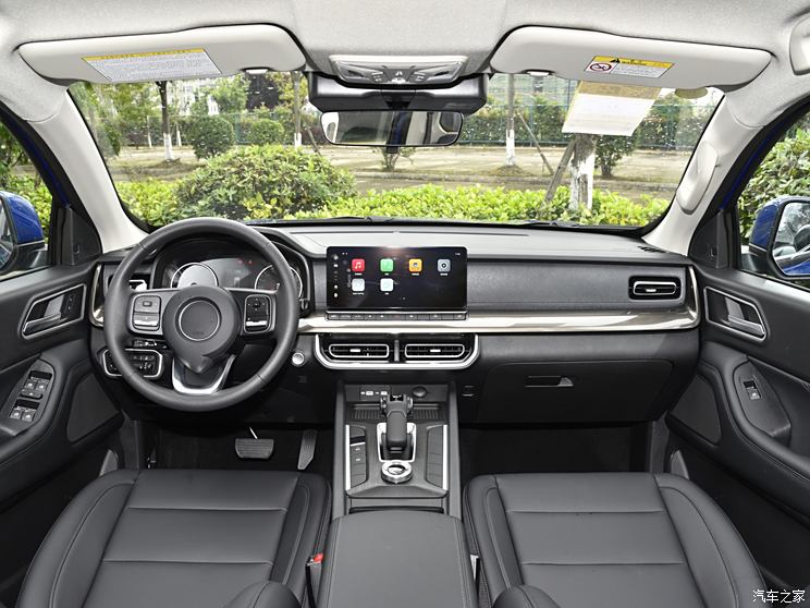 长城汽车 炮 2024款 2.4T商用版自动柴油两驱精英型 长城汽车 炮 2024款 2.4T商用版自动柴油两驱精英型