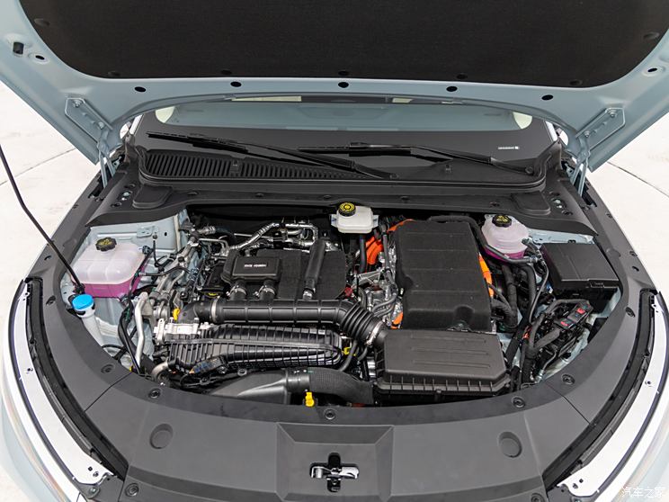 比亚迪 秦L 2024款 DM-i 120KM卓越型 比亚迪 秦L 2024款 DM-i 120KM卓越型