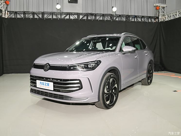 上汽大众 途观L 2024款 PRO 330TSI 两驱智领版 上汽大众 途观L 2024款 PRO 330TSI 两驱智领版