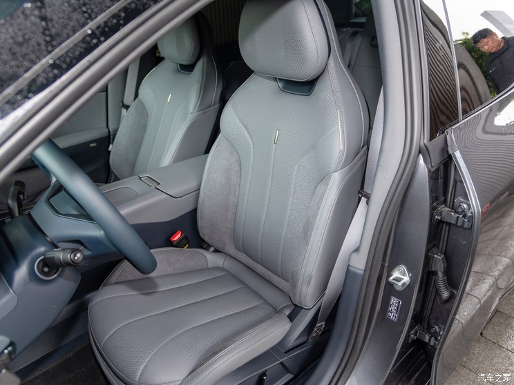 领克 领克07 2024款 EM-P 试装车 领克 领克07 2024款 EM-P 试装车