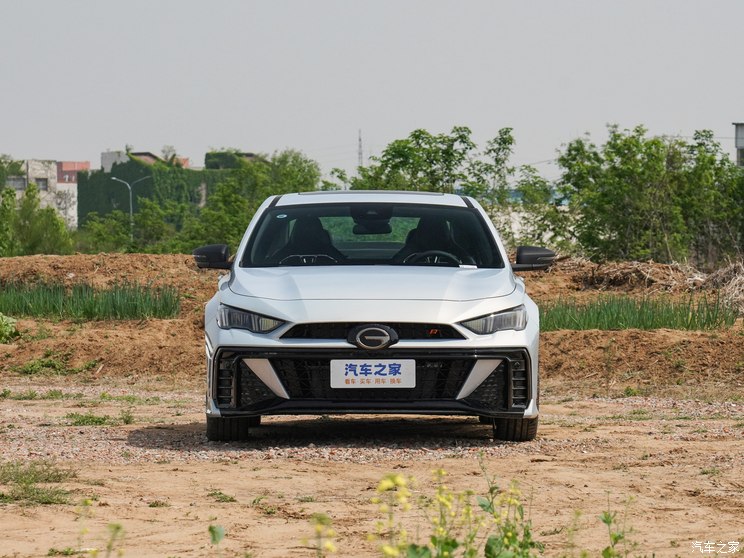 广汽乘用车 影豹 2024款 400T 自动 R PRO版 广汽乘用车 影豹 2024款 400T 自动 R PRO版