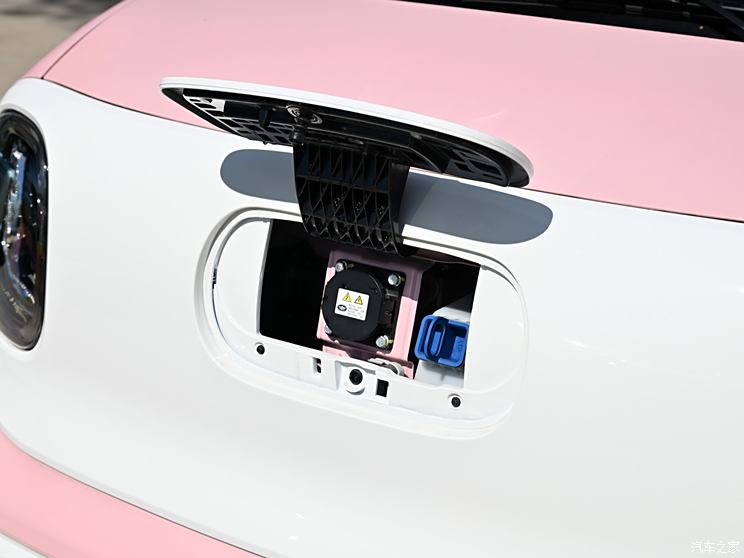 一汽奔腾 奔腾小马 2024款 170km 元气马 一汽奔腾 奔腾小马 2024款 170km 元气马