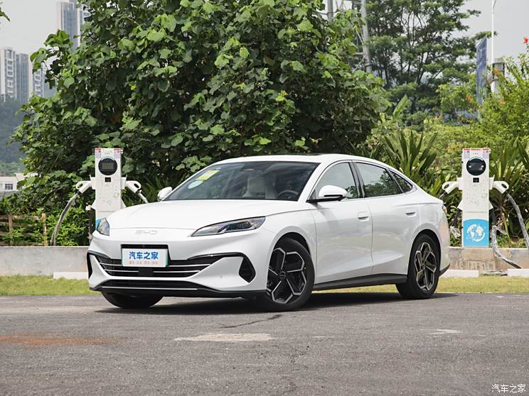 比亚迪 海豹06 2024款 DM-i 120KM尊荣型 比亚迪 海豹06 2024款 DM-i 120KM尊荣型