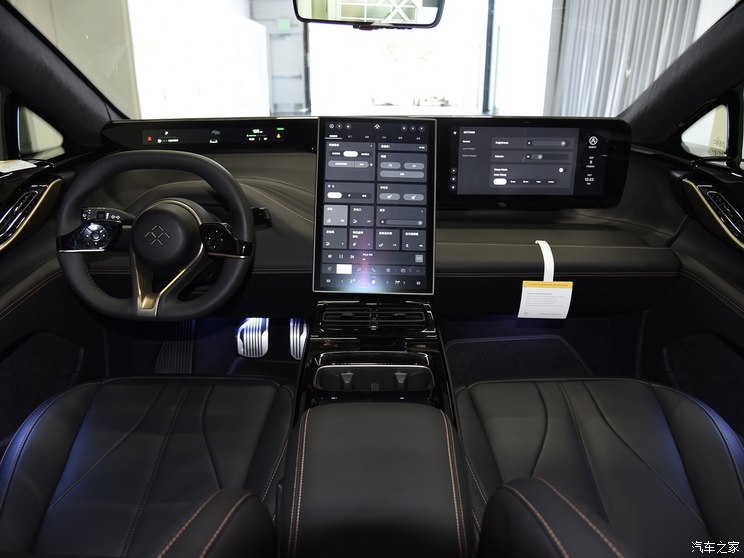 Faraday Future FF 91 2023款 2.0 未来主义者版联盟版 Faraday Future FF 91 2023款 2.0 未来主义者版联盟版