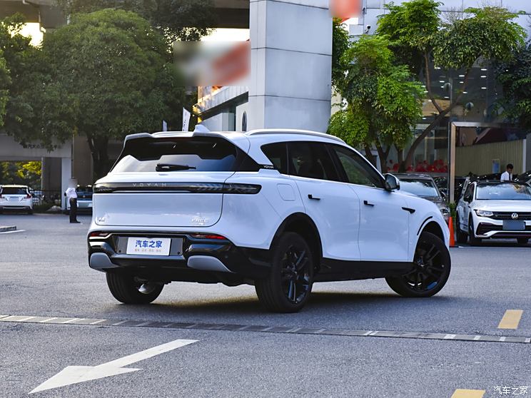 岚图汽车 岚图FREE 2024款 超长续航智驾版 岚图汽车 岚图FREE 2024款 超长续航智驾版