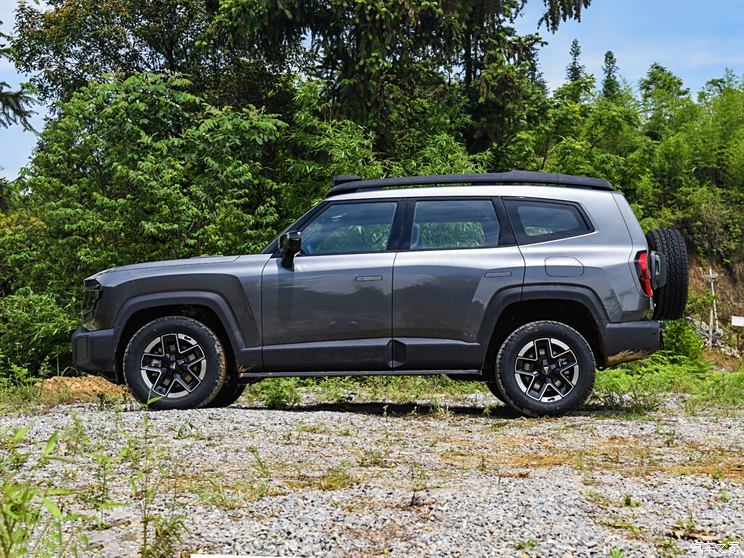 深蓝汽车 深蓝G318 2024款 高配版 深蓝汽车 深蓝G318 2024款 高配版