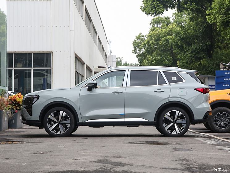 江铃福特 领睿 2025款 EcoBoost 170 尊领型 江铃福特 领睿 2025款 EcoBoost 170 尊领型